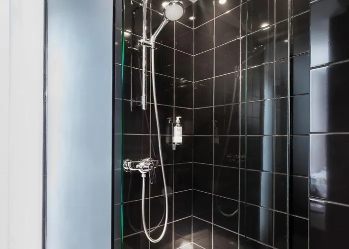 Libertel Montmartre Opera 3*