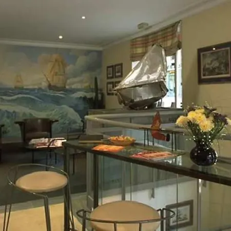 Hotell Libertel Montmartre Opera Paris