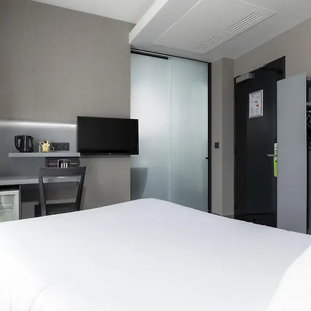 Hotell Libertel Montmartre Opera 3*