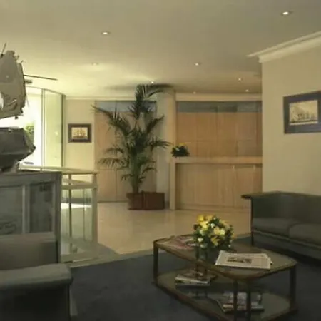 Libertel Montmartre Opera