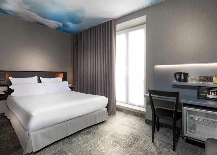 Libertel Montmartre Opéra Hotel 3*