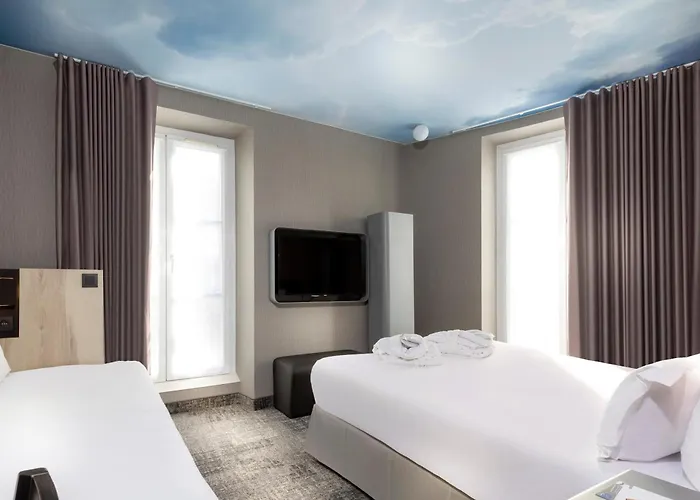 蒙马特歌剧院自由酒店 3* 巴黎